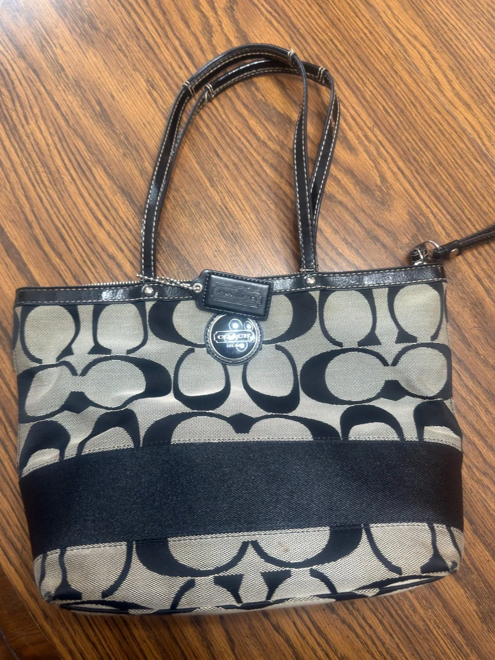 Coach Signature Black & Khaki Canvas Tote Shoulder Bag Purse Leather Trim F17433